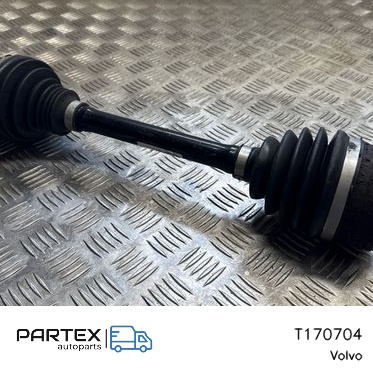 T170704 Піввісь передня Volvo XC90 2019