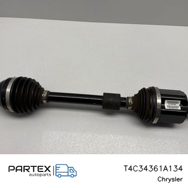 T4C34361A134 Піввісь передня Chrysler Pacifica 2021
