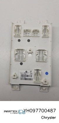 YH097700487 - Блок комфорту Chrysler Pacifica 2018