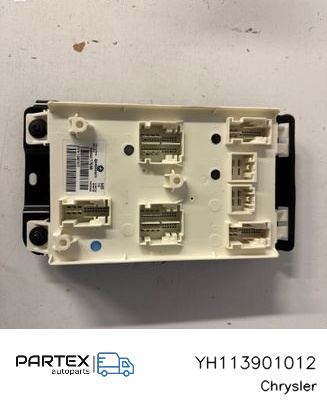 YH113901012 - Блок комфорту Chrysler Pacifica 2019