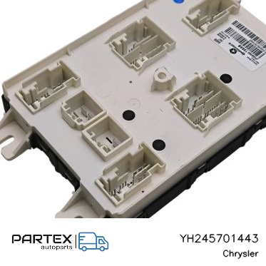 YH245701443 - Блок комфорту Chrysler Pacifica 2018
